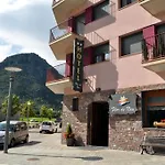 Hotel Flor De Neu Pont de Suert