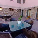 Hotel Flor De Neu 2*